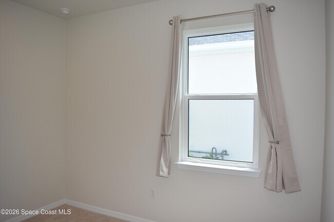 Building Photo - 5039 Sunnytime St