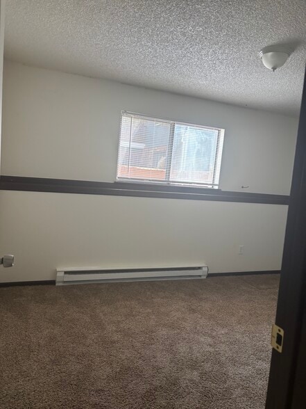 Building Photo - 114 Juniper Pl