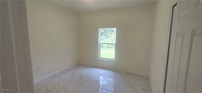Building Photo - 3517 49th St W