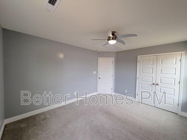 Building Photo - 9058 White Oak Hill Rd