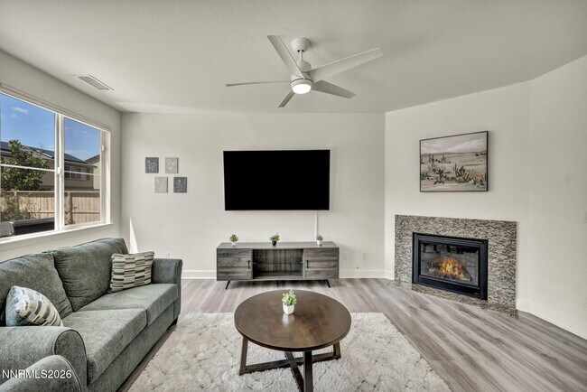 Building Photo - 10677 Foxberry Park Dr