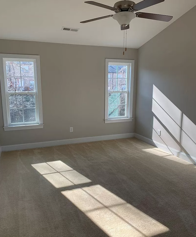 Building Photo - 837 Silver Leaf Dr