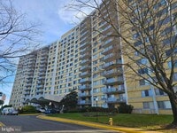 Building Photo - 301 N Beauregard St