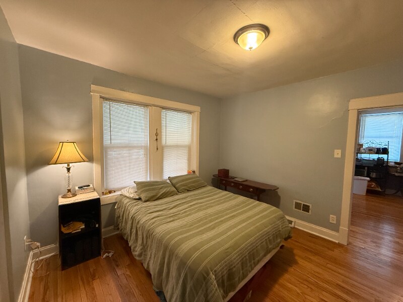 Building Photo - 5225 Bancroft Ave