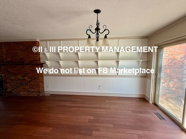 Building Photo - 8602 W 84th St
