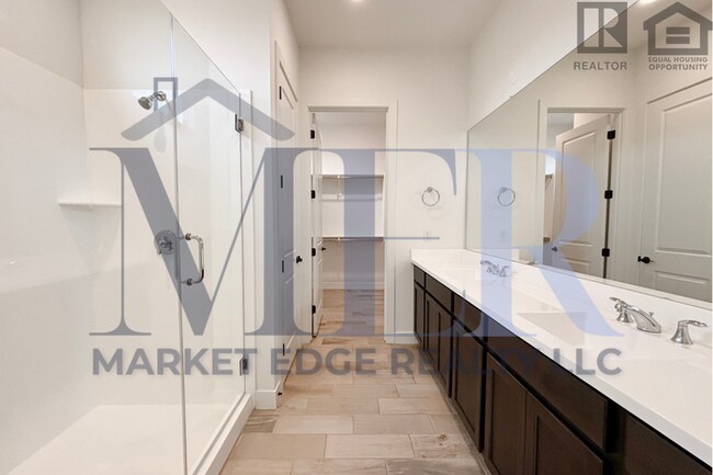 Building Photo - 2Bed/2Bath Home in Surprise Golf Community...