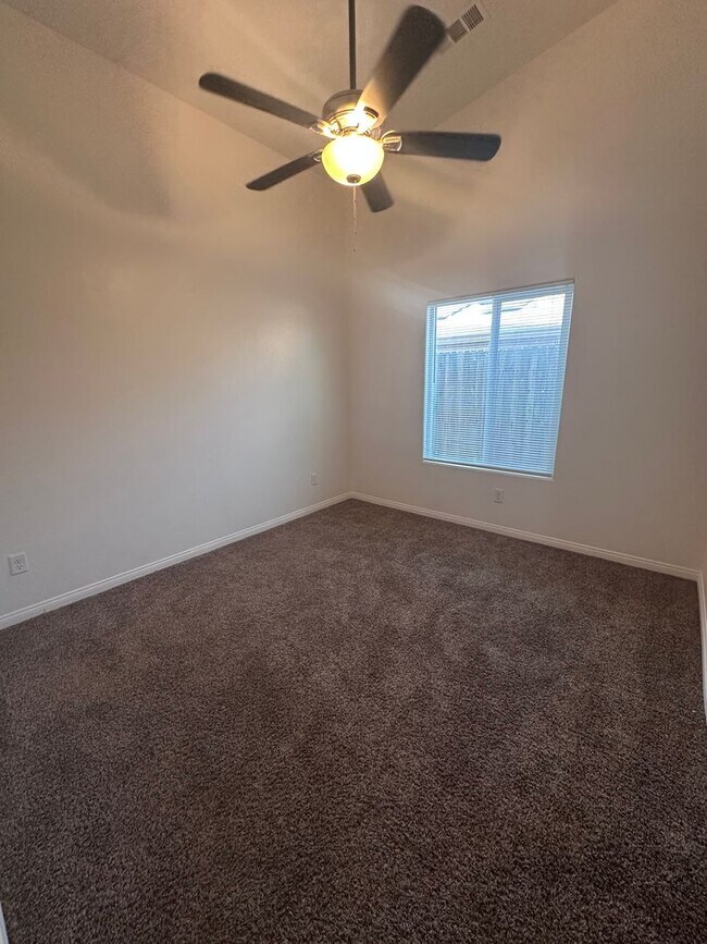 Building Photo - 509 Chapultepec Ave