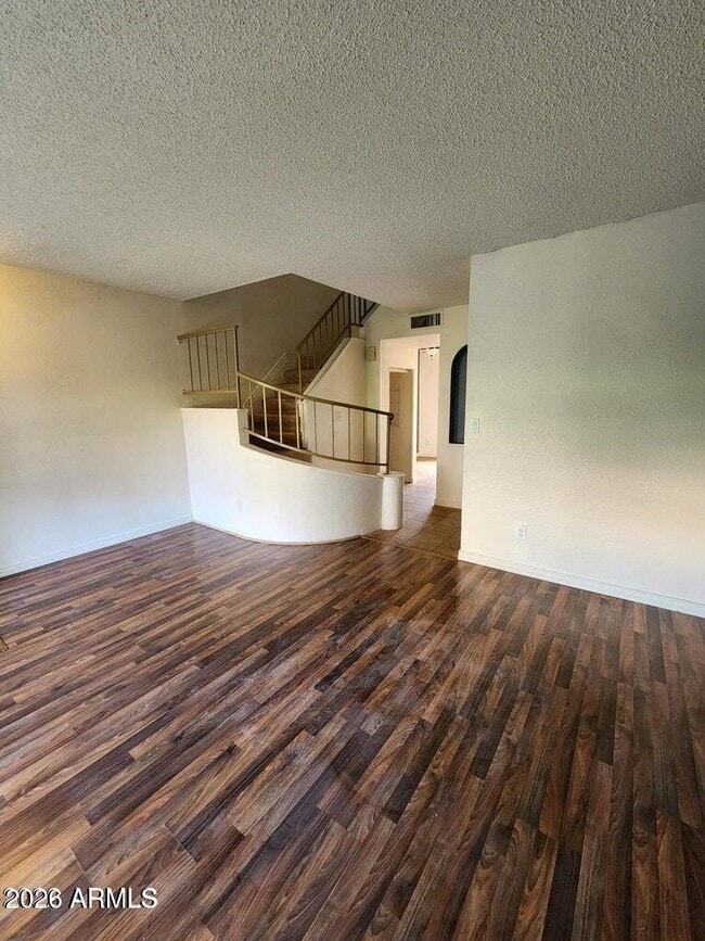 Building Photo - 3719 E Inverness Ave