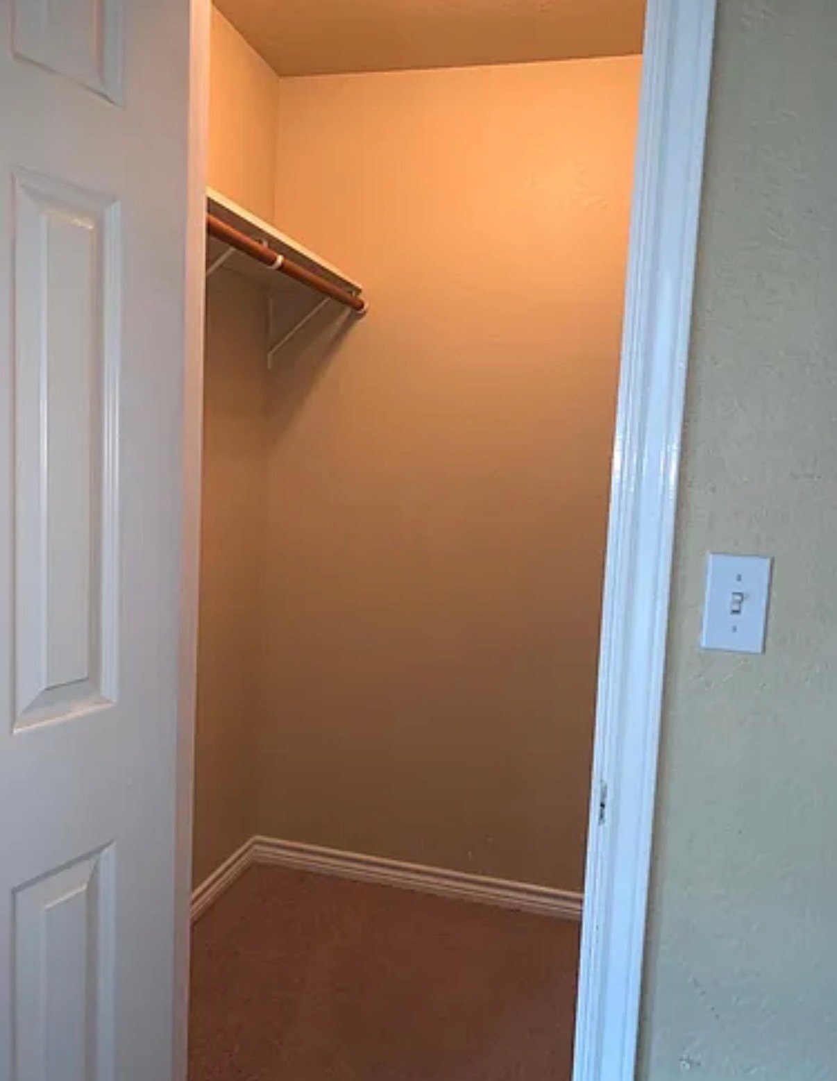 Building Photo - 137 Bolero Way
