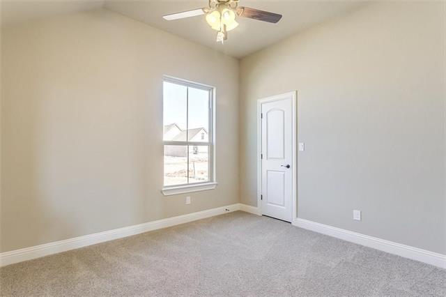 Building Photo - 320 Oar Wood Dr