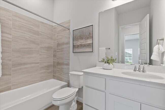 Building Photo - 271 Eclipse Dr