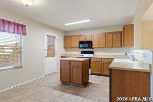 Building Photo - 160 Kaylee Chase