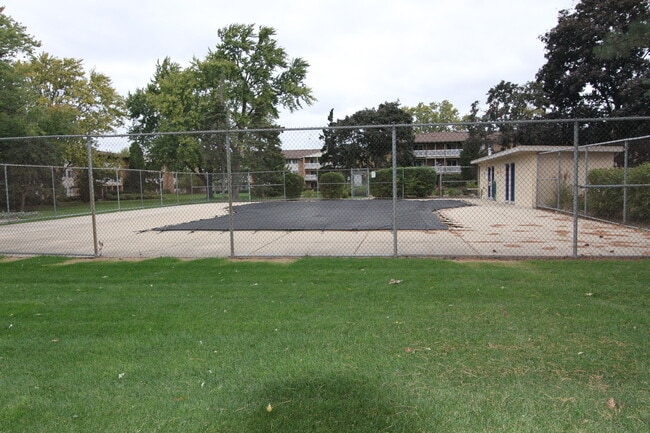 Building Photo - 960 Beau Dr