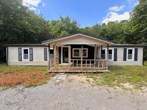Building Photo - 415 Old Statesville Rd