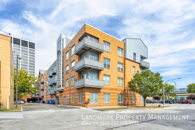 Building Photo - 3522 S State St
