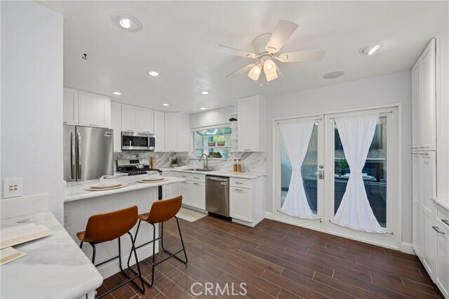 Building Photo - 850 Windwood Dr