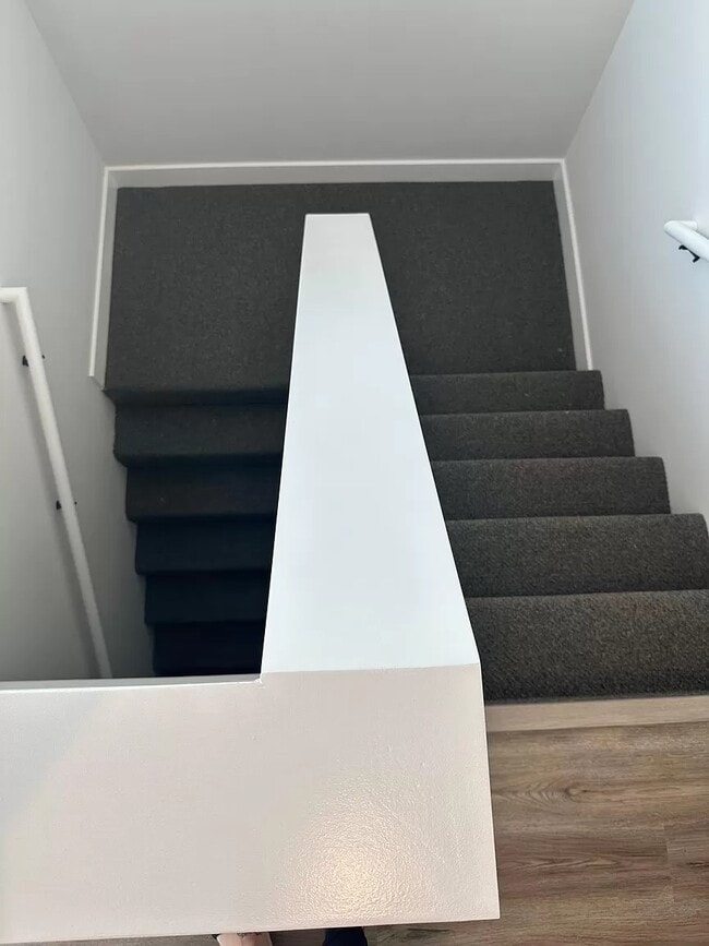 Building Photo - 15666 E 21st St N