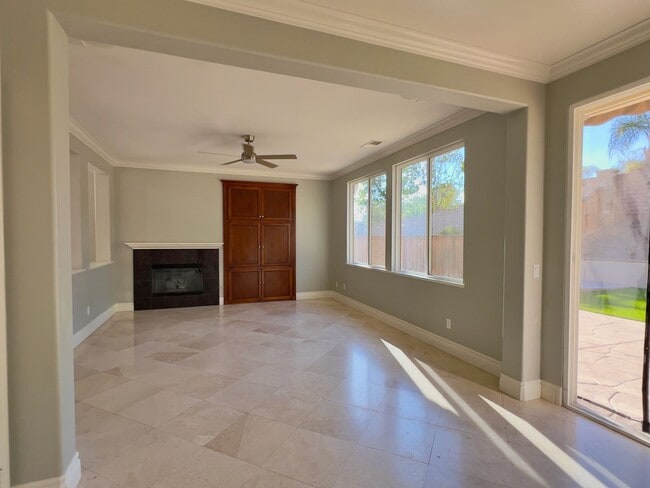 Building Photo - Upgraded 4 bedrooms 3 full baths home in Chula Vista- San Miguel Ranch area.