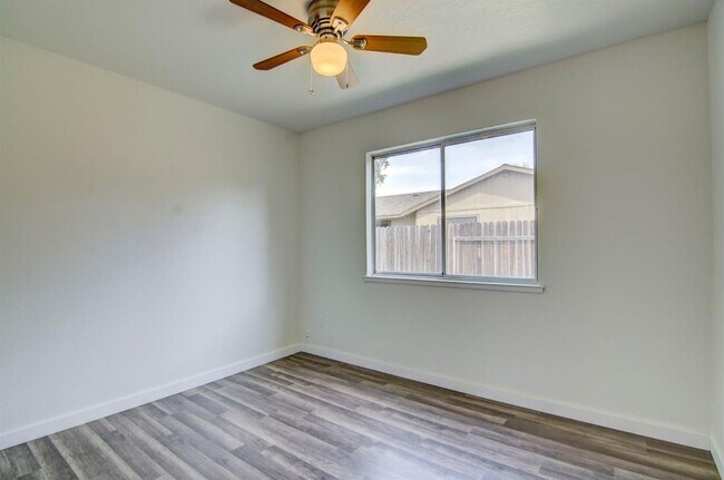 Building Photo - 1628 Citrus St