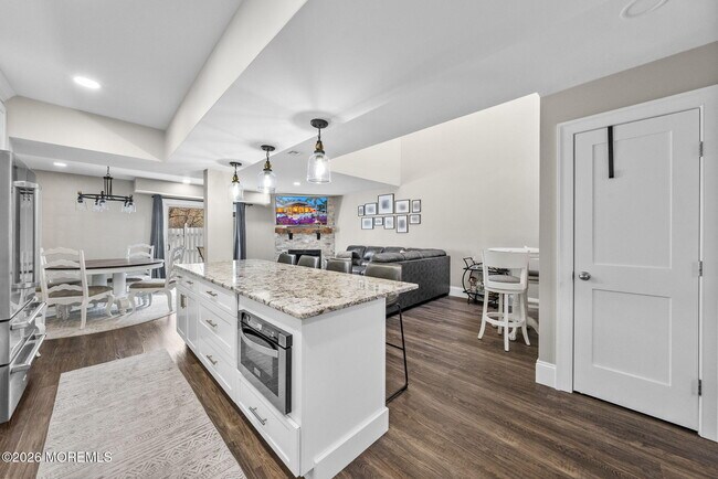 Building Photo - 19 Rambling Meadow Ct