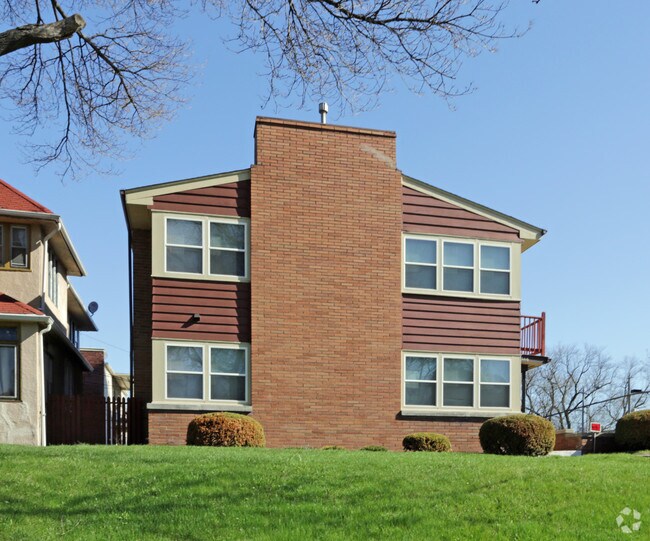 Building Photo - 3416-3418 W Highland Blvd