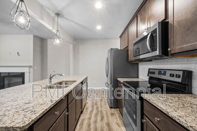 Building Photo - 537 Jefferson Chase St