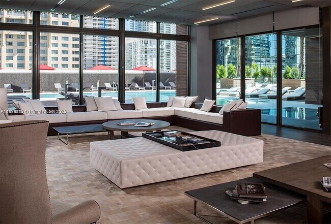 Building Photo - 1080 Brickell Ave
