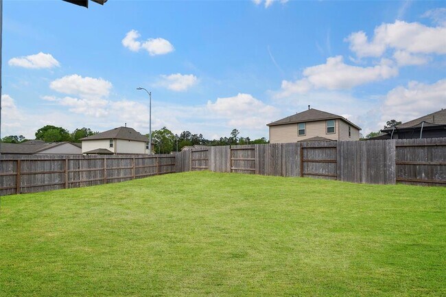 Building Photo - 9312 Sandoval Cir