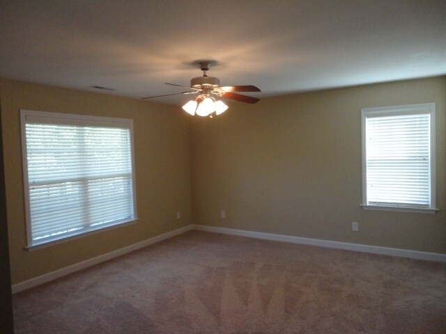 Building Photo - 5818 Chesridge Ln