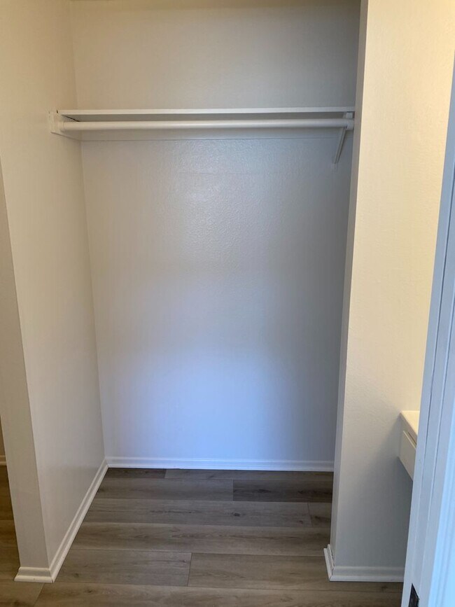 Building Photo - Spacious 4/2 condo available soon!