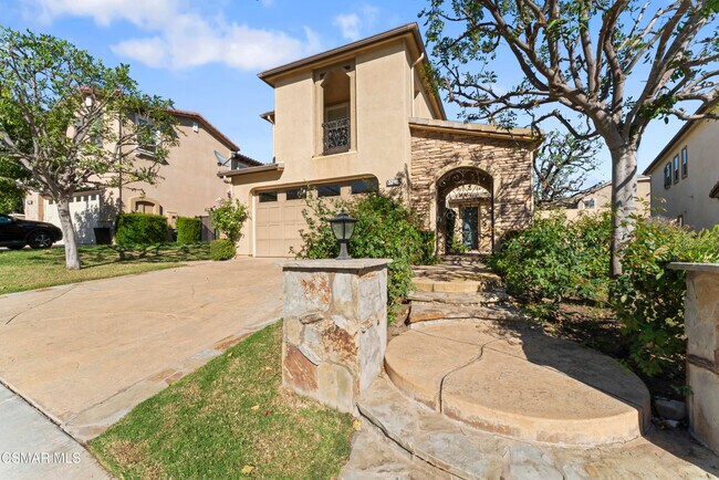 Building Photo - 3718 Young Wolf Dr