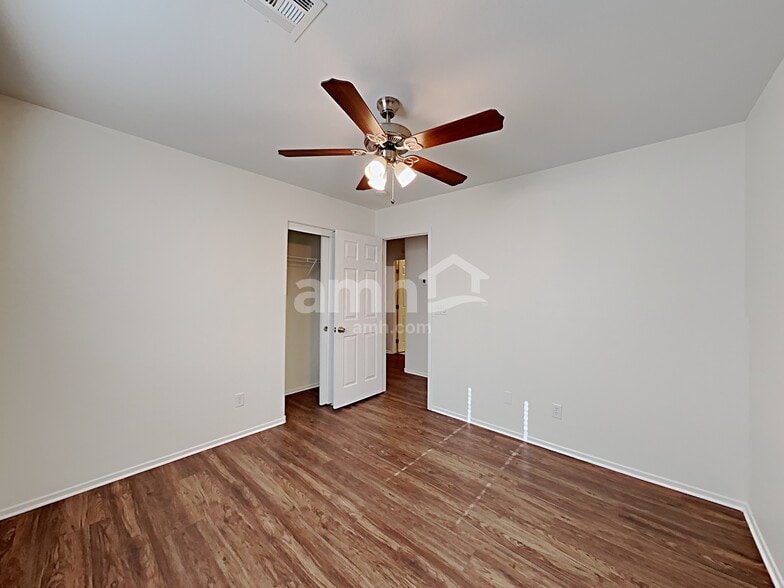 Building Photo - 8612 Rowland Bluff Ave