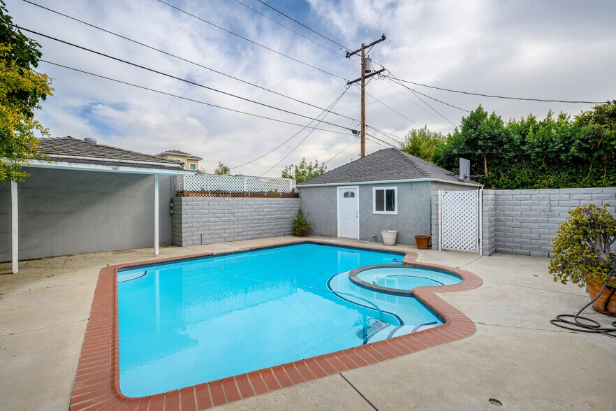 Building Photo - 1250 Bruce Ave