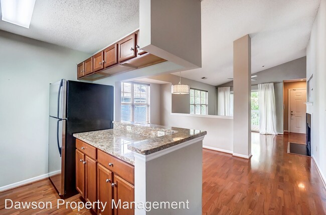Building Photo - 2 br, 2 bath House - 611 Olmsted Park Pl #F