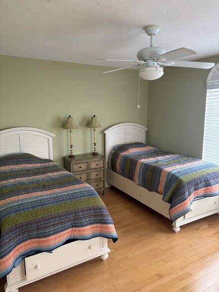 Building Photo - 4816 61st Avenue Dr W