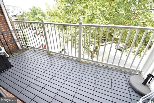 Building Photo - 12755 Fair Crest Ct
