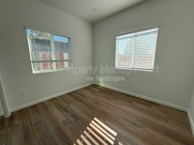 Building Photo - 478 Crivello Rd