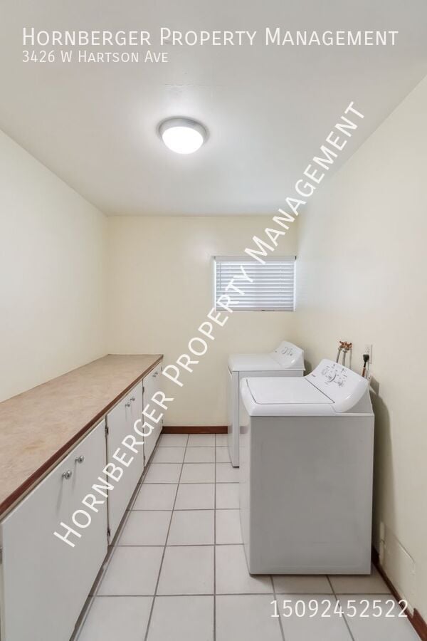 Building Photo - 3426 W Hartson Ave