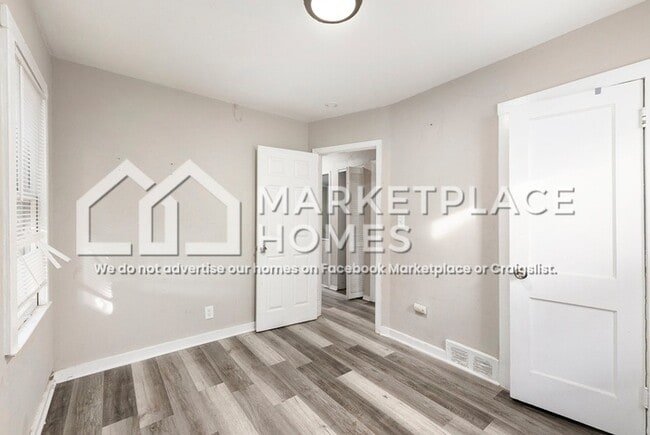 Building Photo - 11108 Studebaker Ave