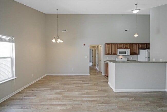 Building Photo - 50 Stonewall Creek Ct