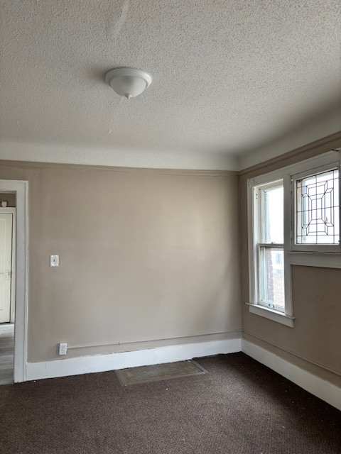 Building Photo - 2285 Cortland St