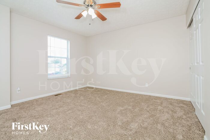 Building Photo - 825 Walton Ct