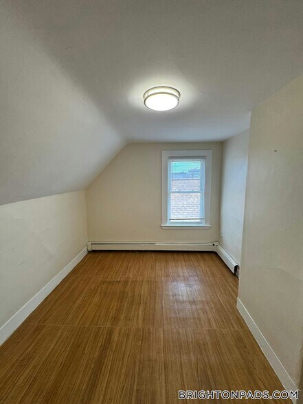 Building Photo - 42 Winship St