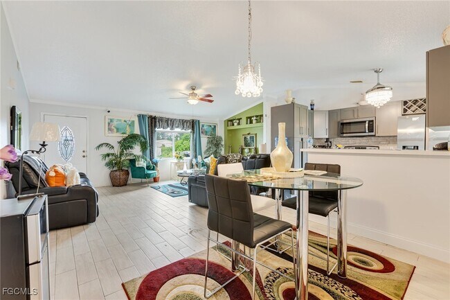 Building Photo - 503 East 13th Street