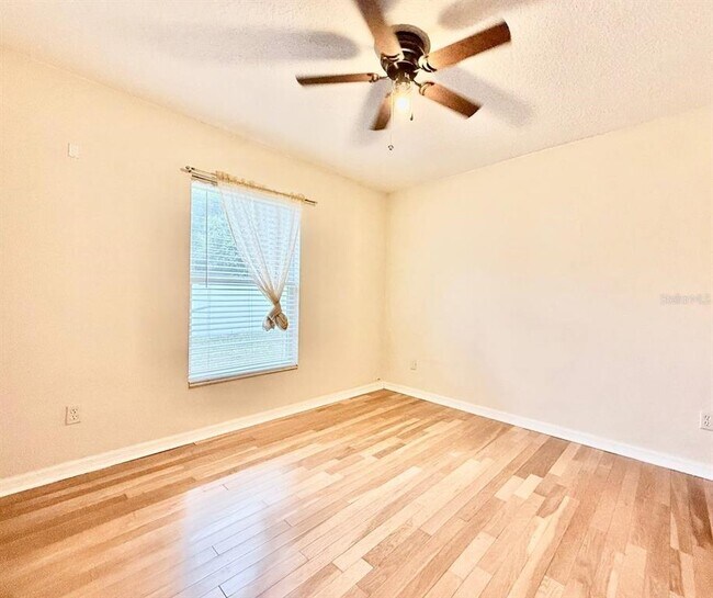 Building Photo - 6807 Kingston Dr