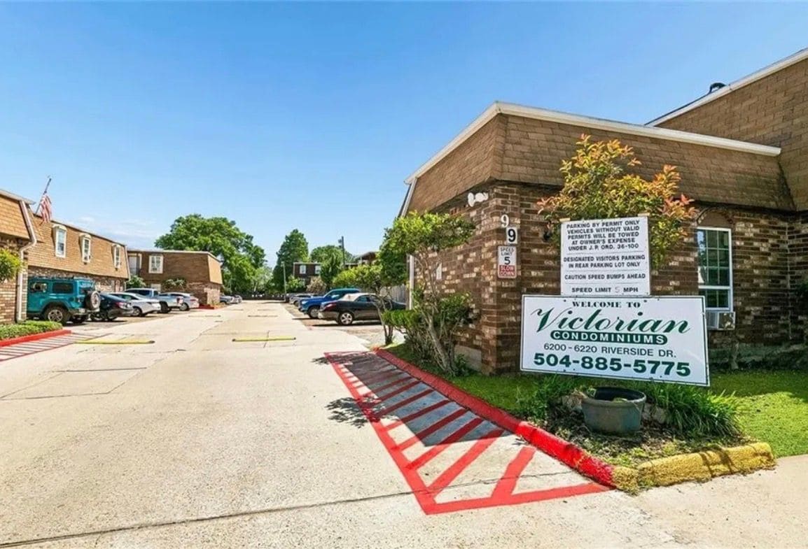 Building Photo - 6220 Riverside Dr