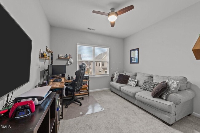 Building Photo - 4 Bedroom Home Close to Downtown Wake Forest. Fenced Yard!