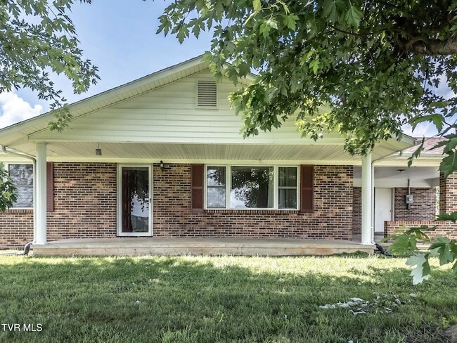 Building Photo - 3655 W Allens Bridge Rd