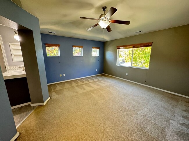 Building Photo - Open Concept 2 Story Home - Lacey