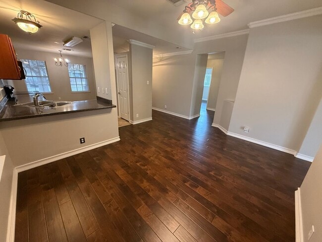 Building Photo - "Beautiful 4-Bed, 2-Bath Home in Emerald Valley – Lease for $1,725 (15 Months)